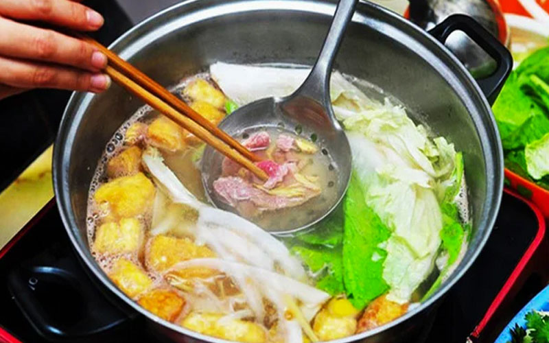 Lá Xách Nhúng Mẻ