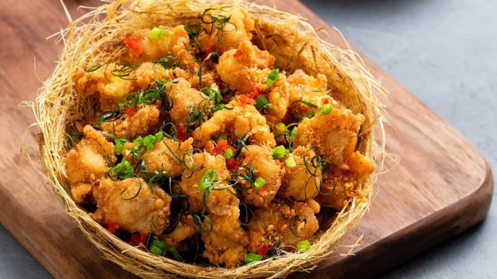 Sụn Gà Chiên Nước Mắm